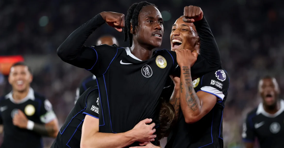 Chelsea Thrash West Ham in London Derby