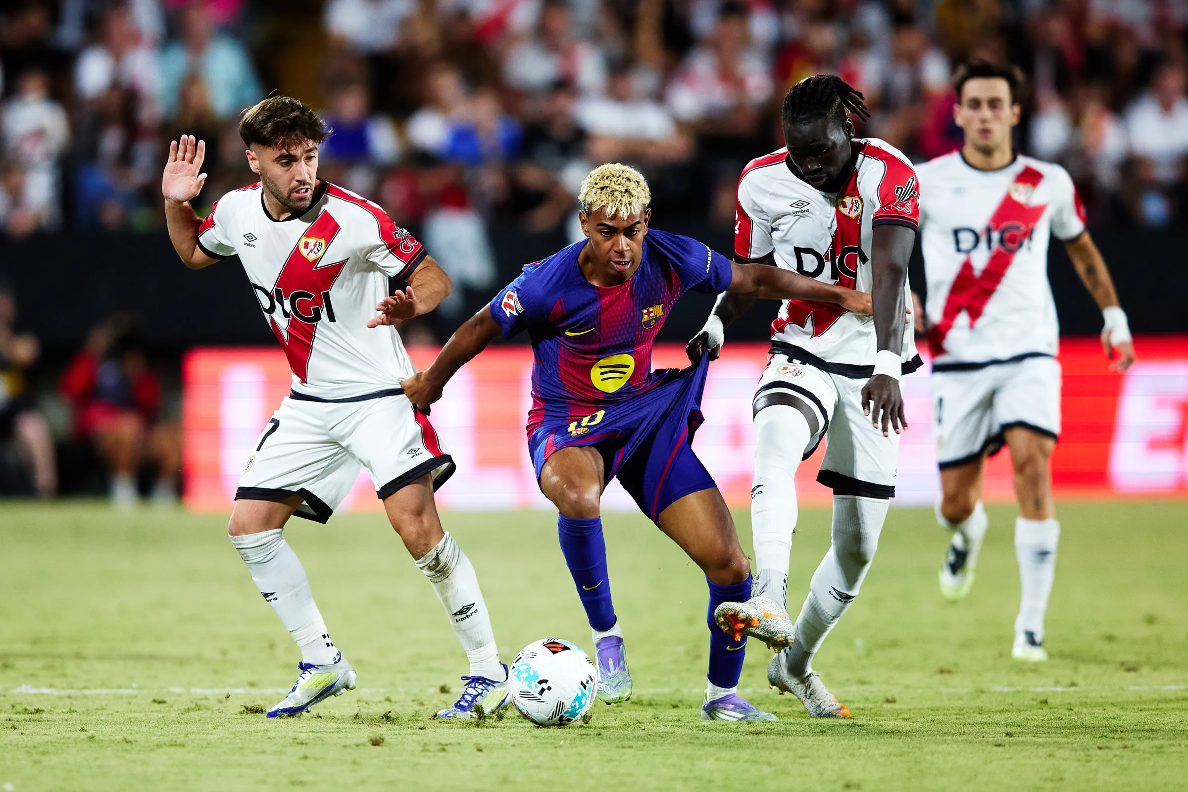 Barca drop points against Vallecano