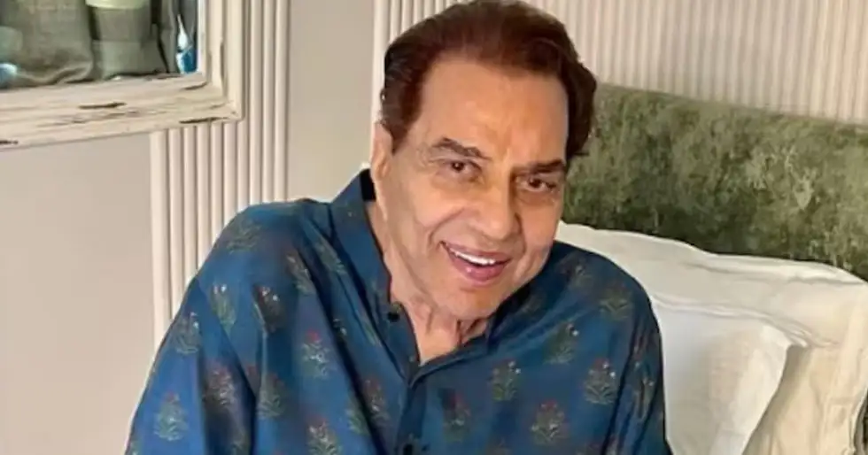 Dharmendra admitted in Breach Candy Hospital