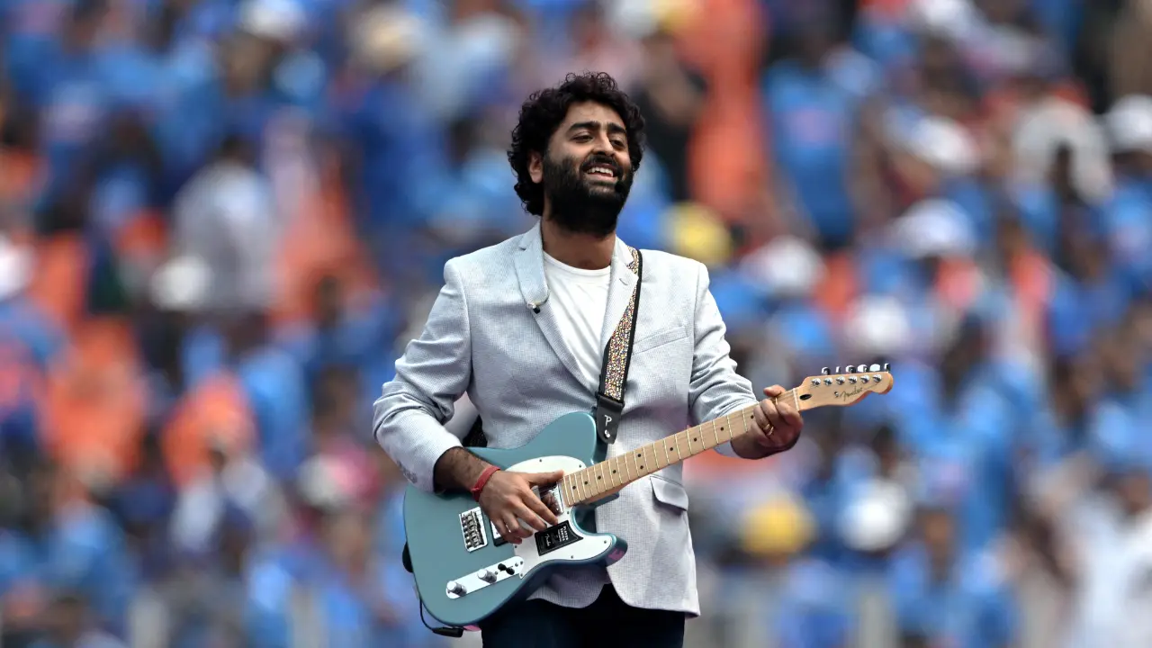 Arijit Singh Steps Down From Playback Singing
