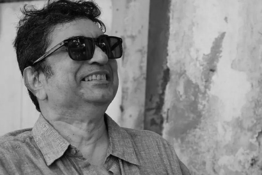Bengali Filmmaker Anik Dutta Passes Away