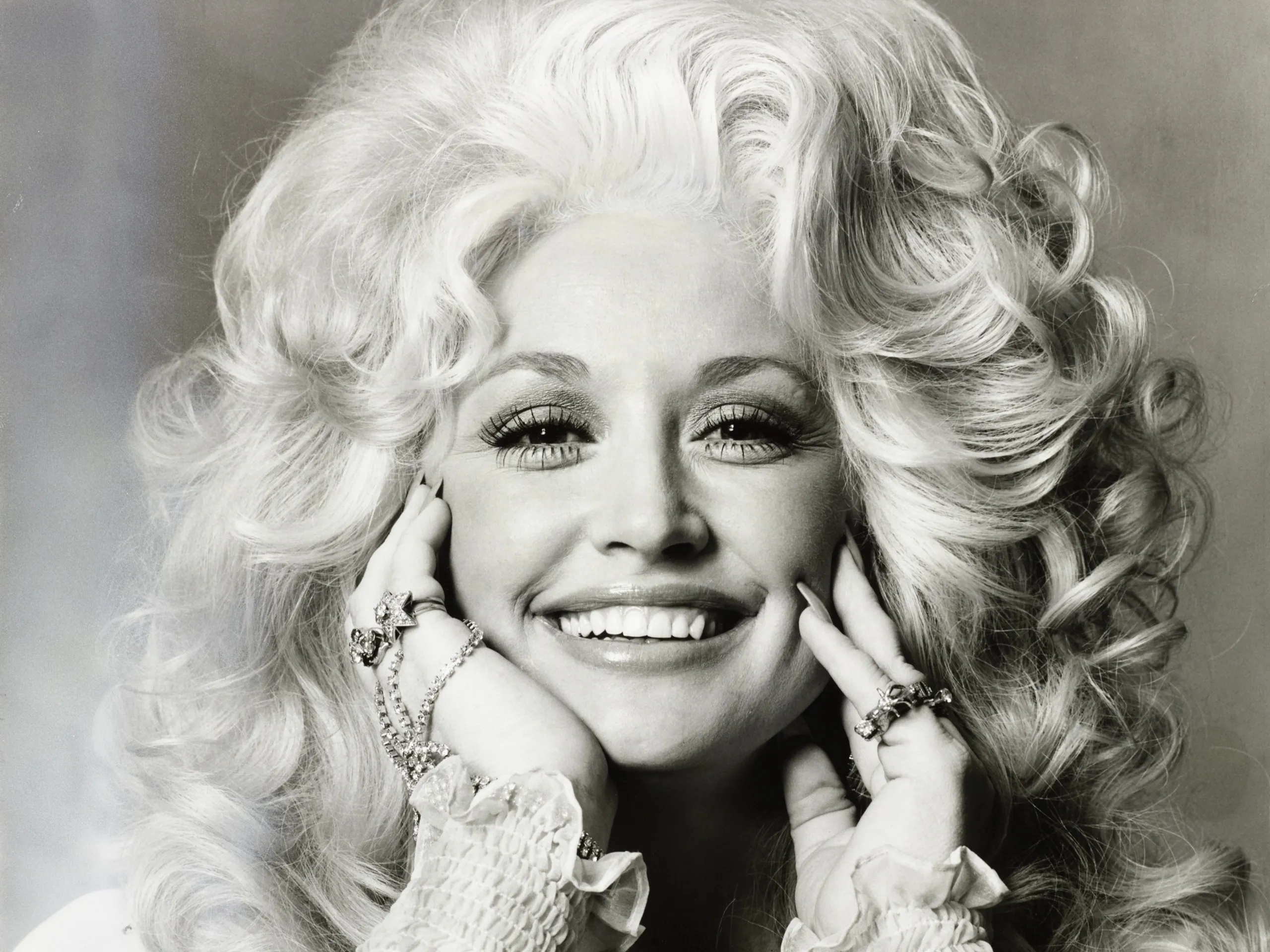 Country Music Legend Dolly Parton No More